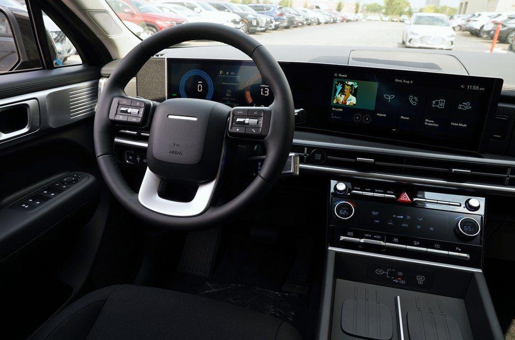New 2026 Phantom Black Hyundai SE image 11