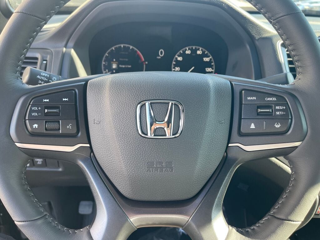New 2026 Crystal Black Pearl Honda RTL image 16