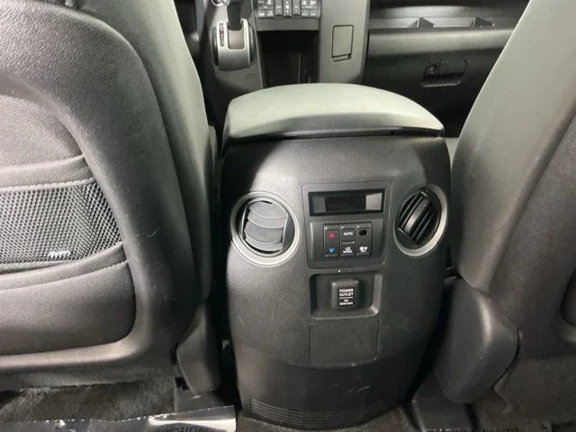 Used 2011  Honda EX image 21