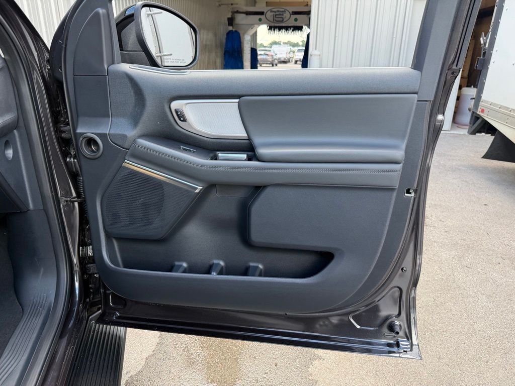 New 2027 Dark Matter Gray Metallic Ford Active image 19