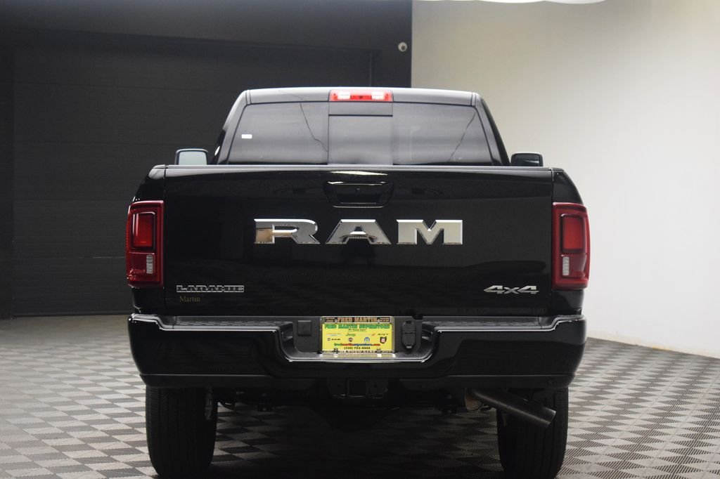 New 2026 Diamond Black Crystal Pearl-Coat Exterior Paint RAM Laramie image 13