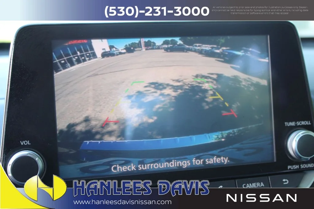 Used 2021 Blue Nissan 2.5 SV image 25