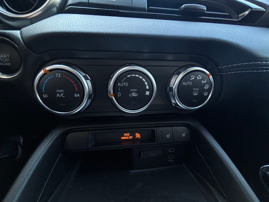 2025 Mazda MX-5 Miata Grand Touring - Photo 18