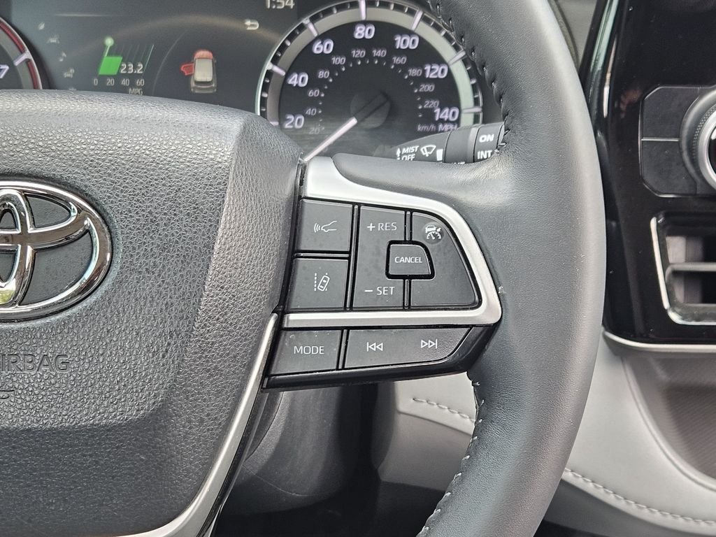 Used 2024  Toyota LE image 28