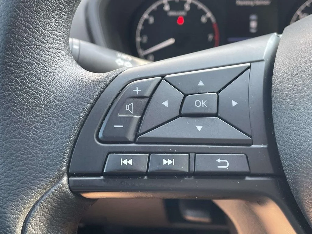 Used 2025 Gray Nissan S FWD image 27