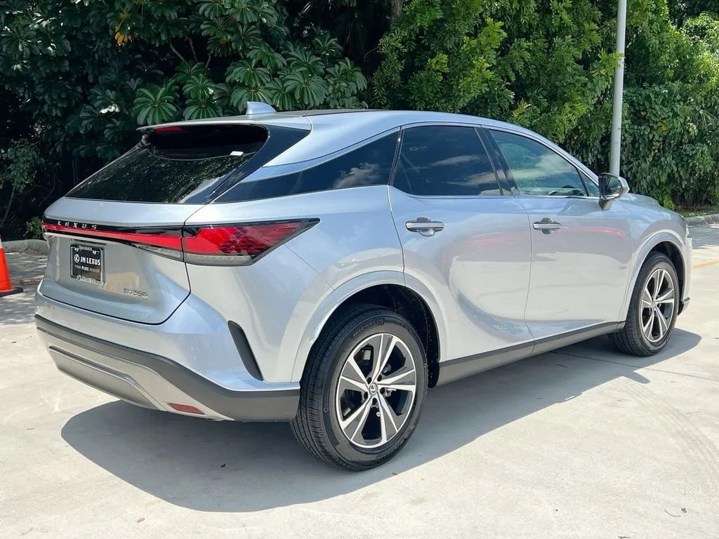 Certified Used 2025 IRIDIUM Lexus 350 image 7