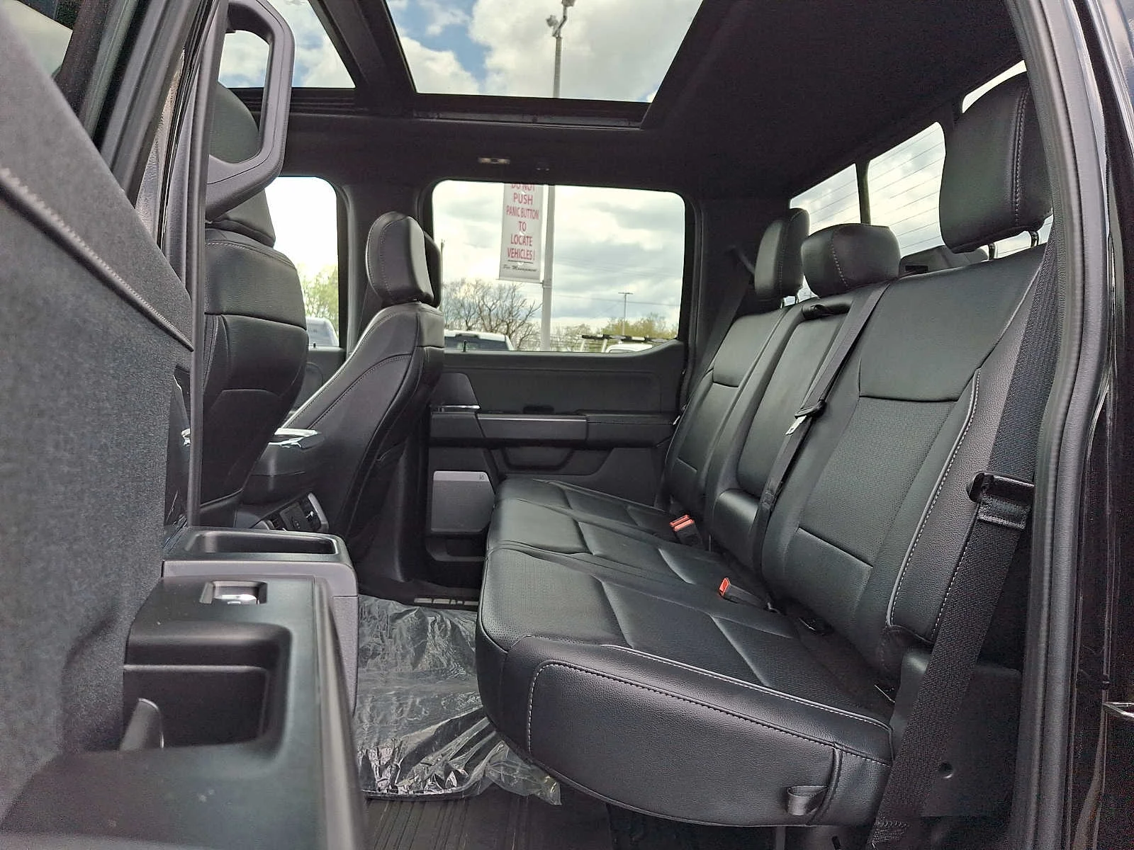 Used 2025 Agate Black Ford LARIAT image 10