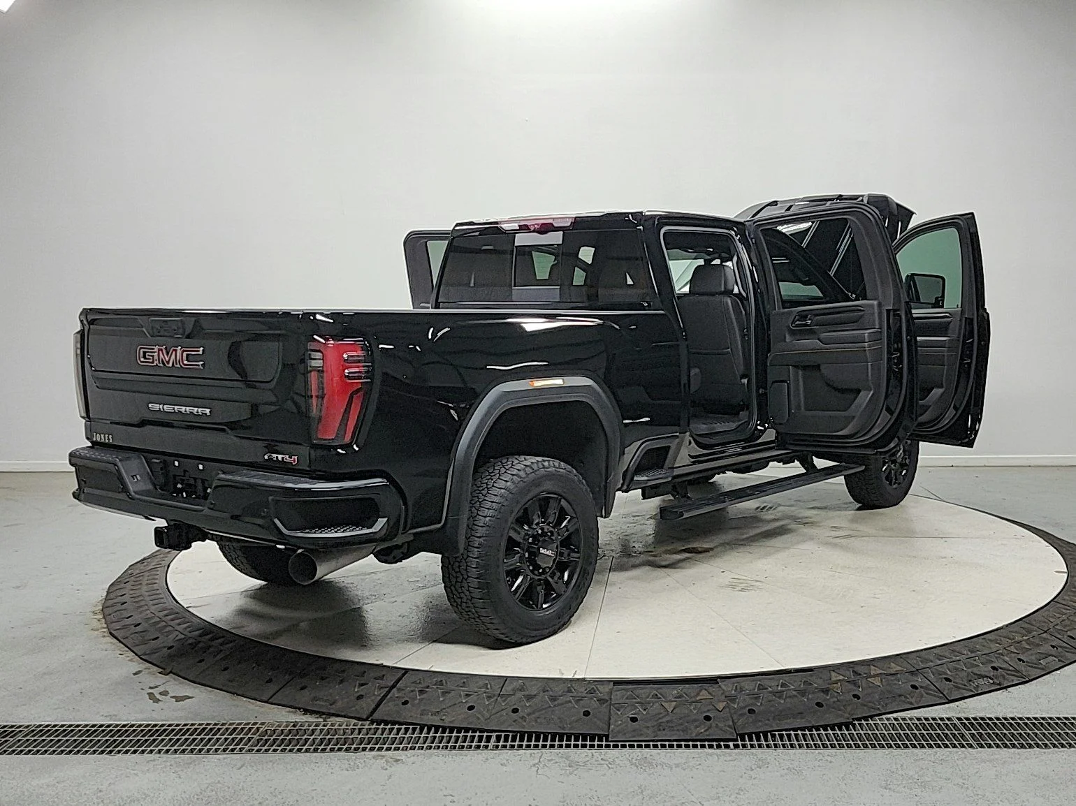 Used 2024 Black GMC AT4 image 15