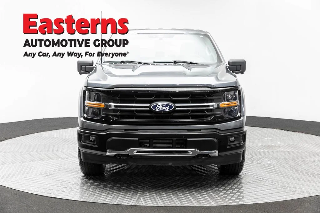 Used 2024 Gray Ford XLT image 2