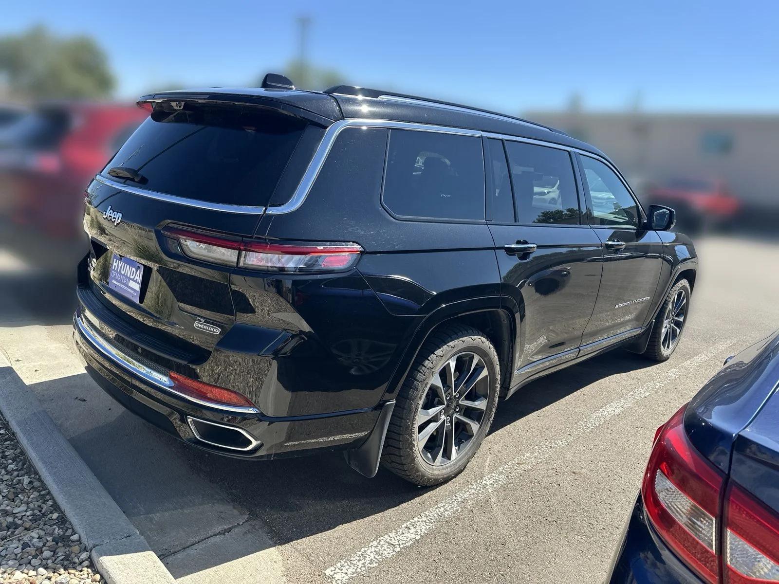 Used 2023 Black Jeep Overland image 3