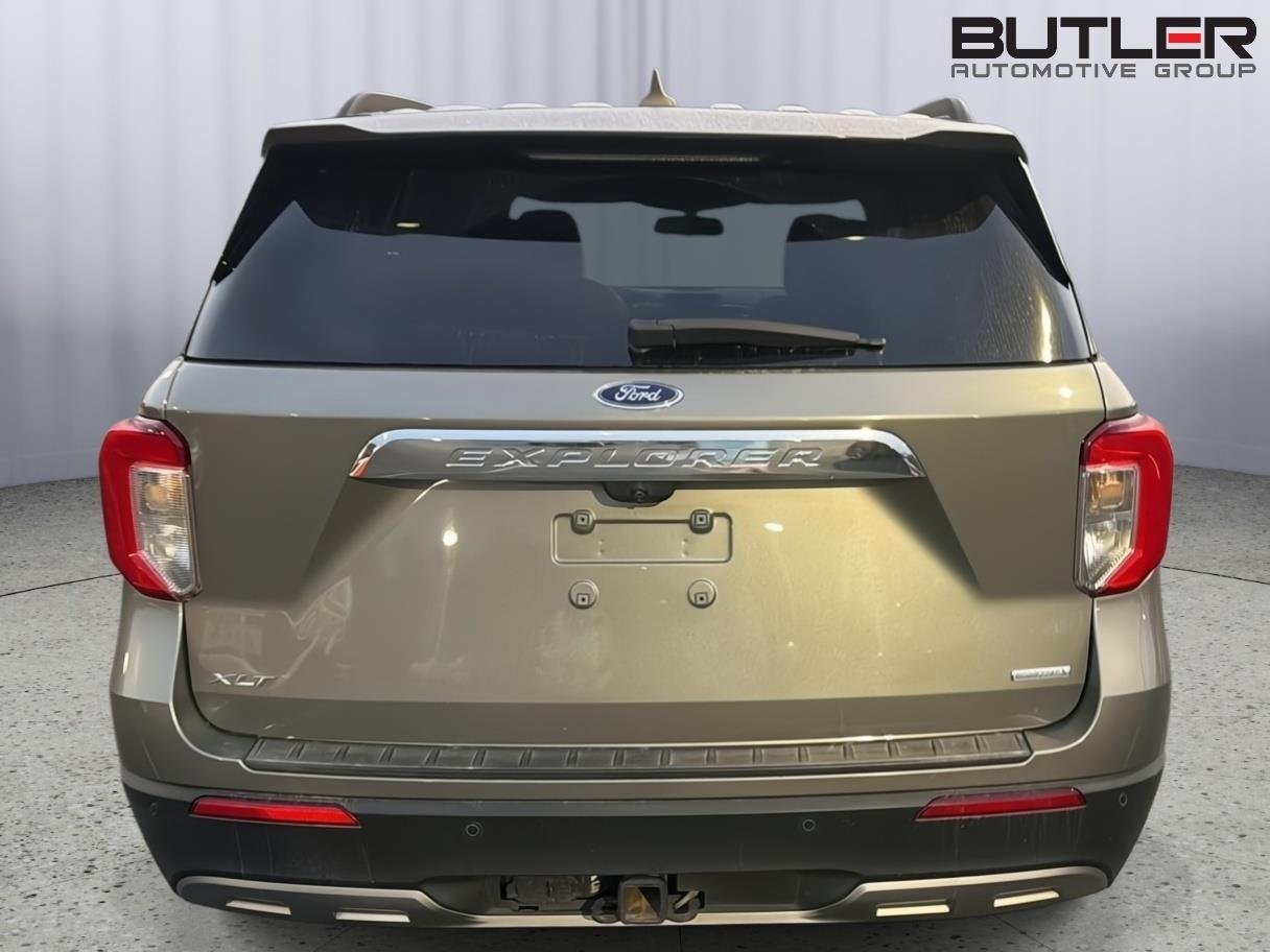 Used 2020 Silver Spruce Ford XLT image 8