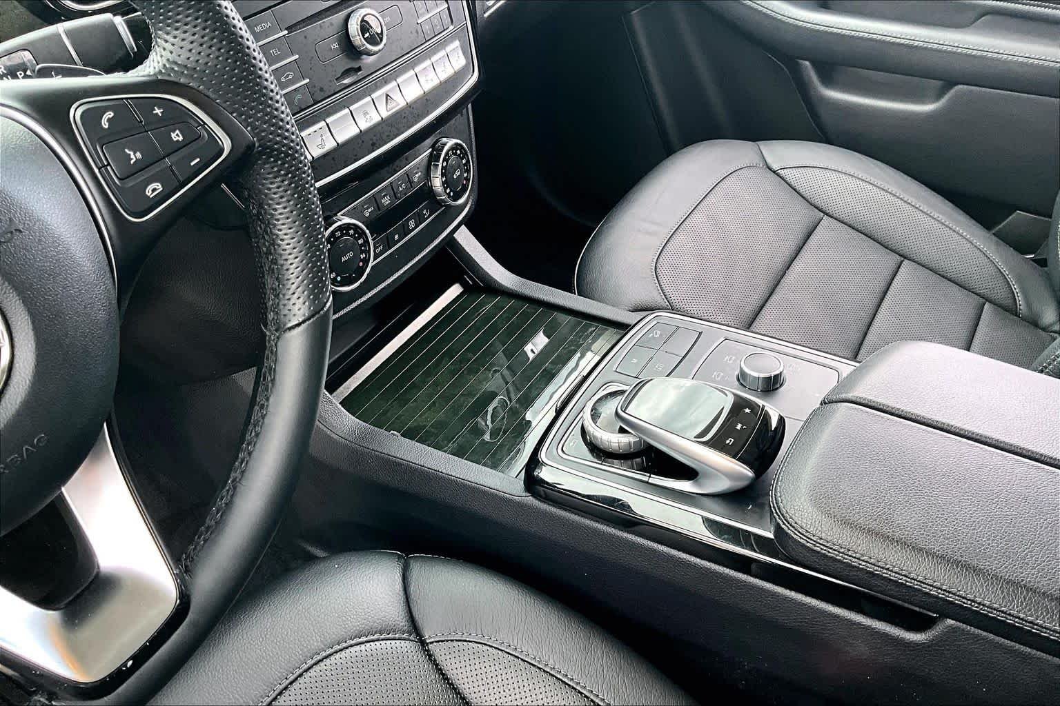 Used 2018 Selenite Grey Metallic Mercedes-Benz GLE 350 image 17