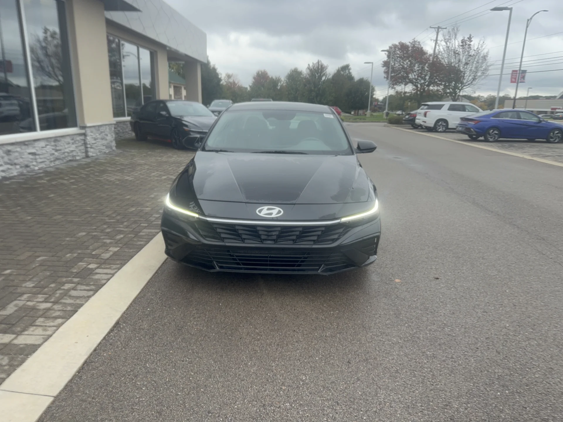 Certified Used 2024 Abyss Black Pearl Hyundai SE image 9