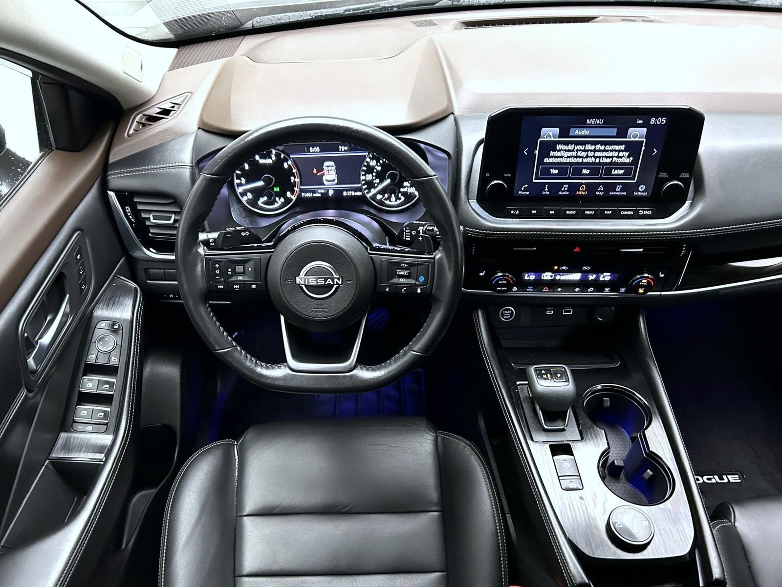 Used 2023 Gray Nissan SL image 14