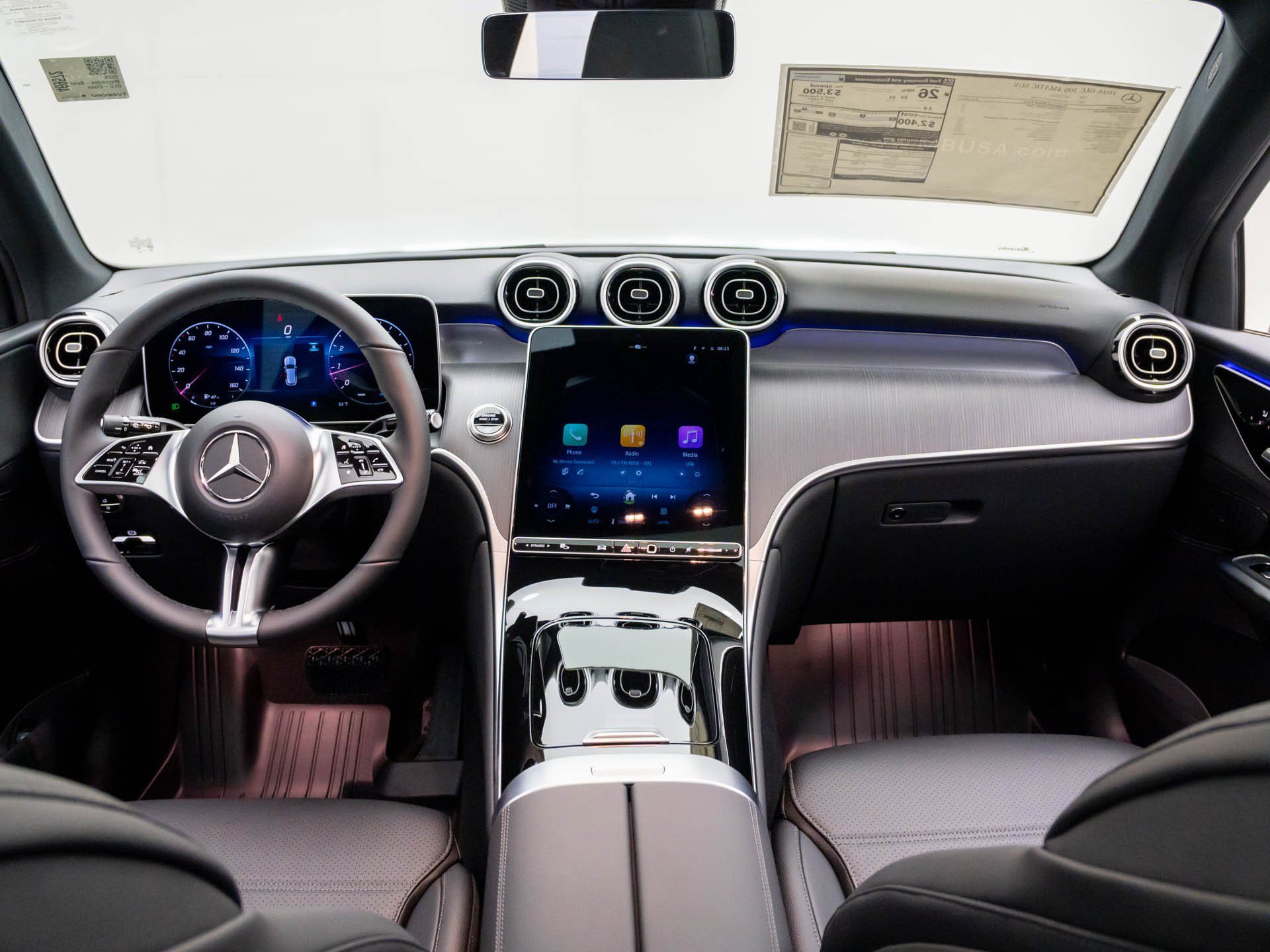 Used 2026 Black Mercedes-Benz GLC 300 image 11
