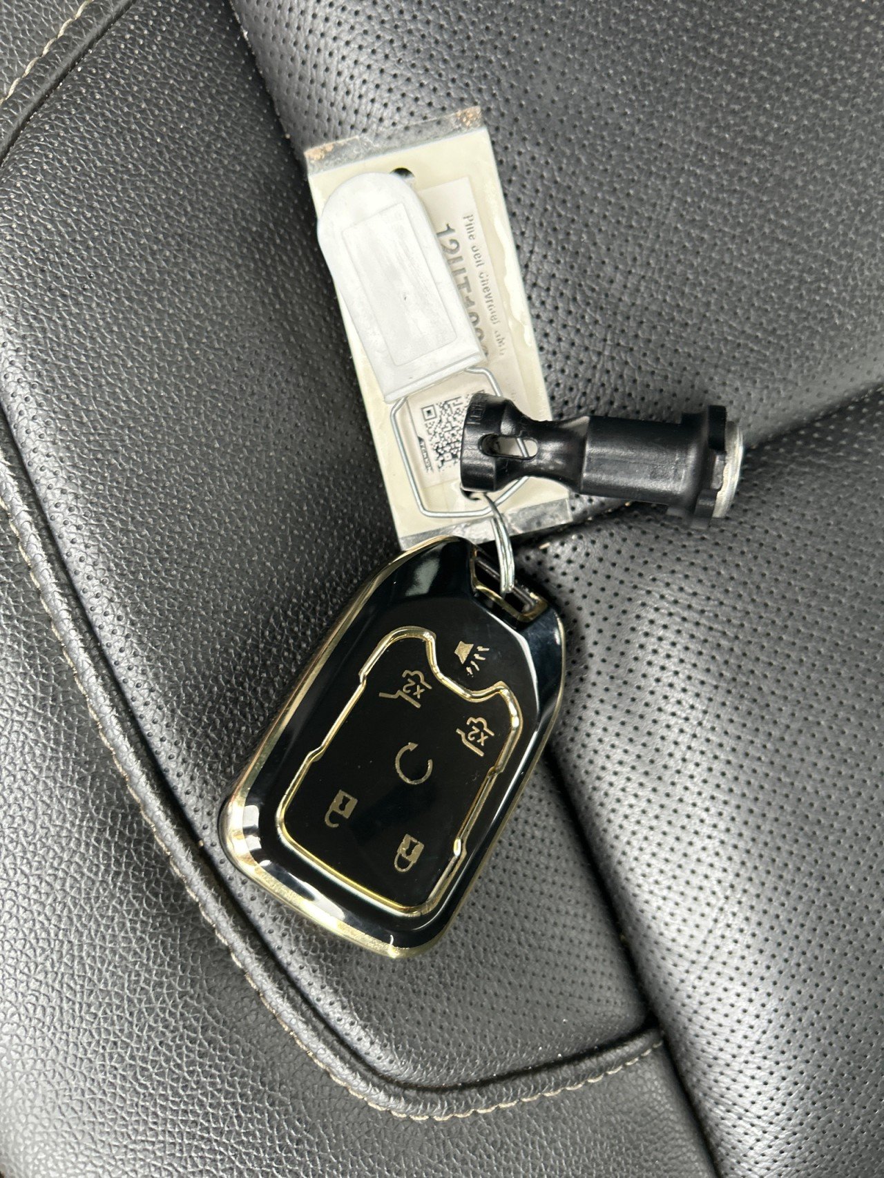 Used 2018 ONYX BLACK GMC SLT image 25