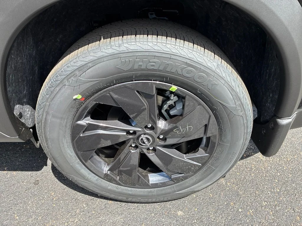 New 2026 Super Black Nissan SV image 11