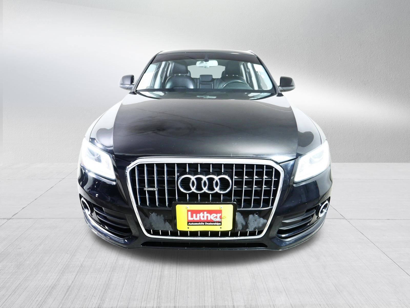 Used 2014 Audi Q5 Premium with VIN WA1LFAFP9EA081095 for sale in Brooklyn Center, Minnesota