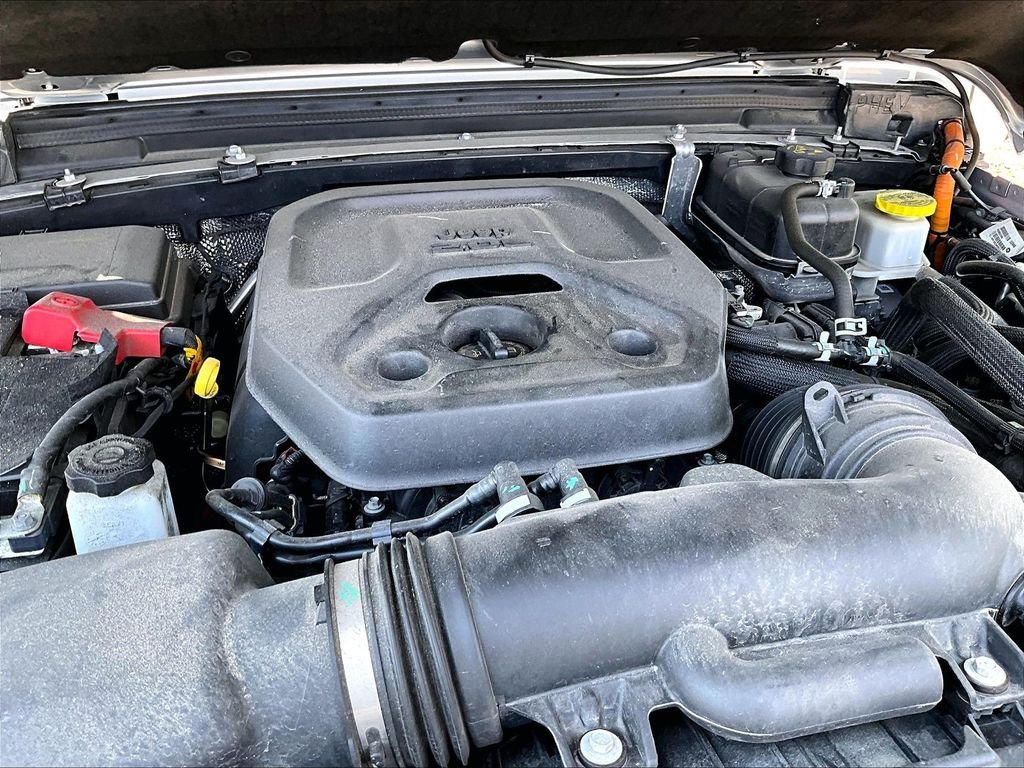 Used 2024 Silver Jeep Sport S 4xe image 28