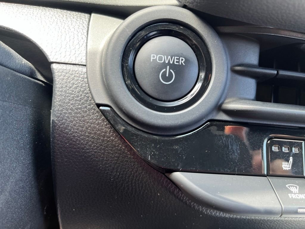 Used 2025 White Toyota XLE image 23