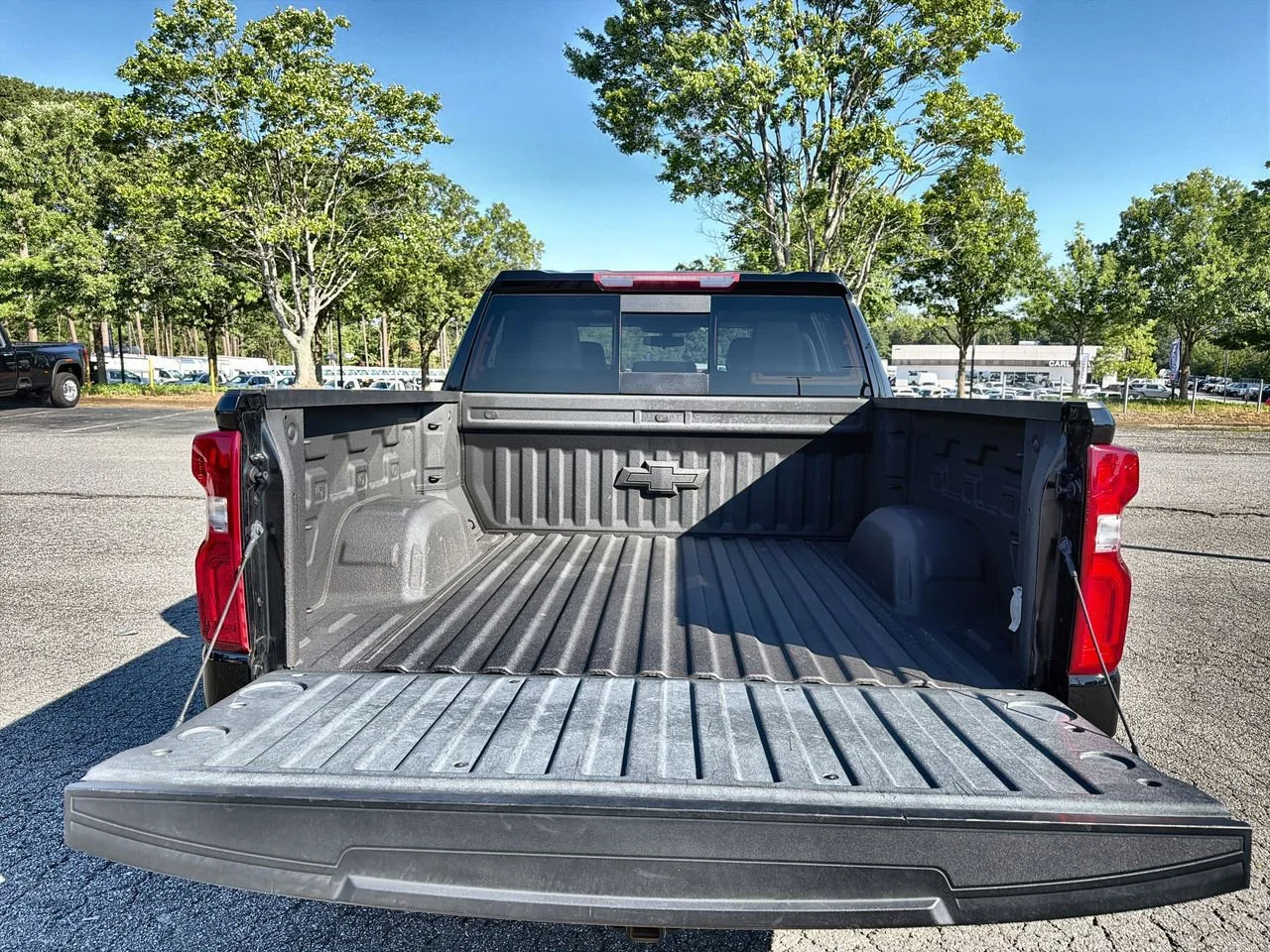 Used 2022 Black Chevrolet RST image 21