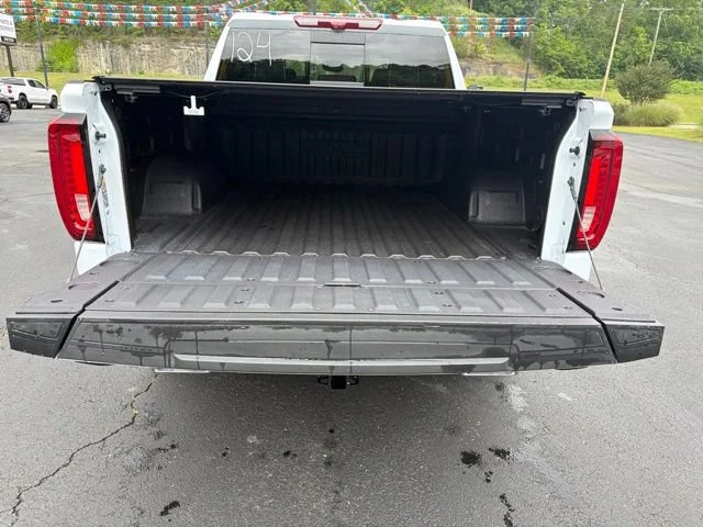 New 2026 Glacier White Tricoat GMC Denali Ultimate image 22