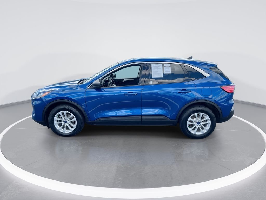 Used 2022 Blue Ford SE image 5