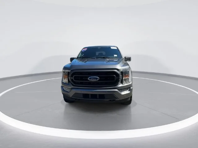 Used 2021 Gray Ford XLT image 2
