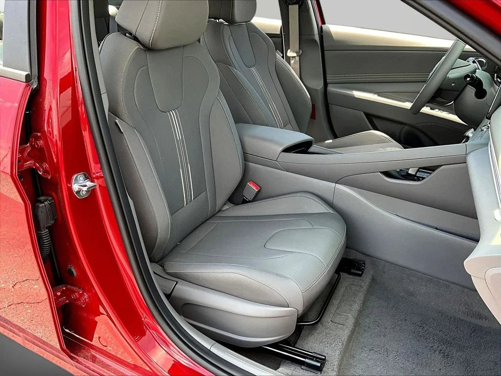 New 2026 Red Hyundai SEL Sport image 10