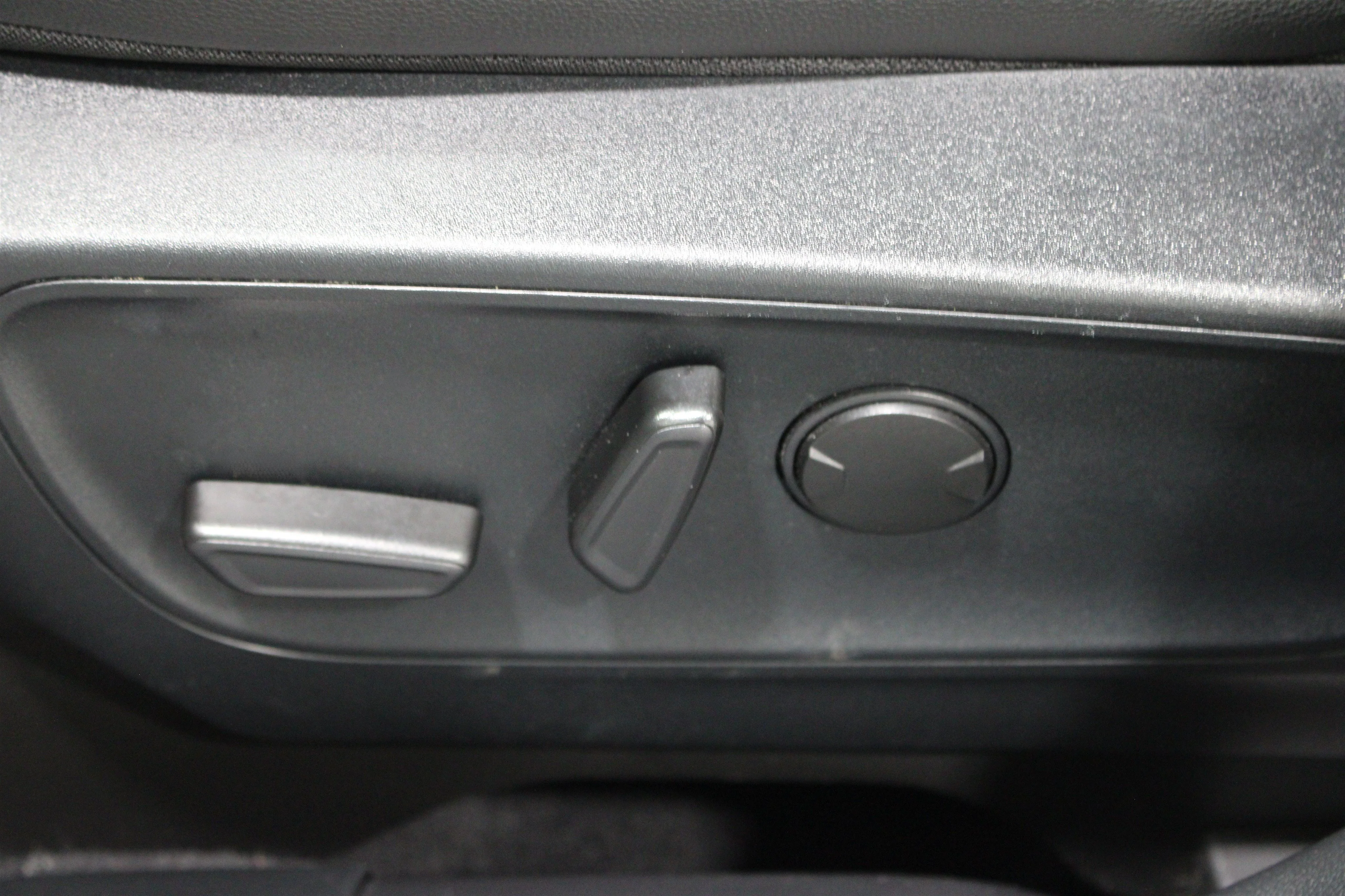 2022 Ford Escape SEL - Photo 5