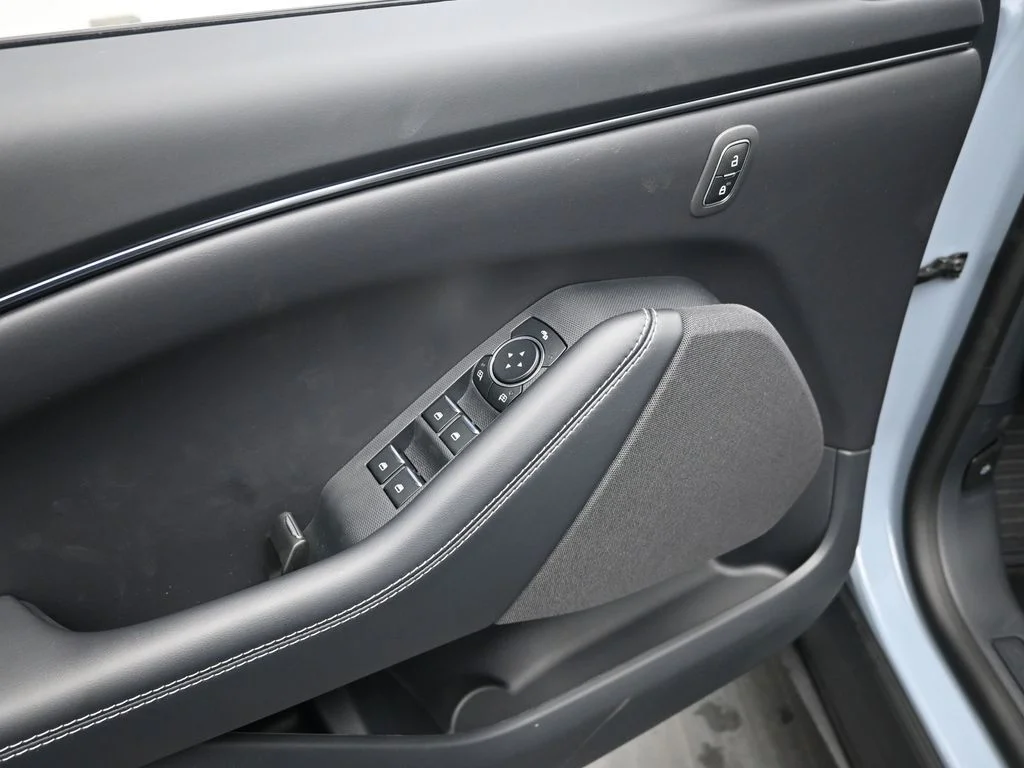 New 2026 Gray Ford Select image 41