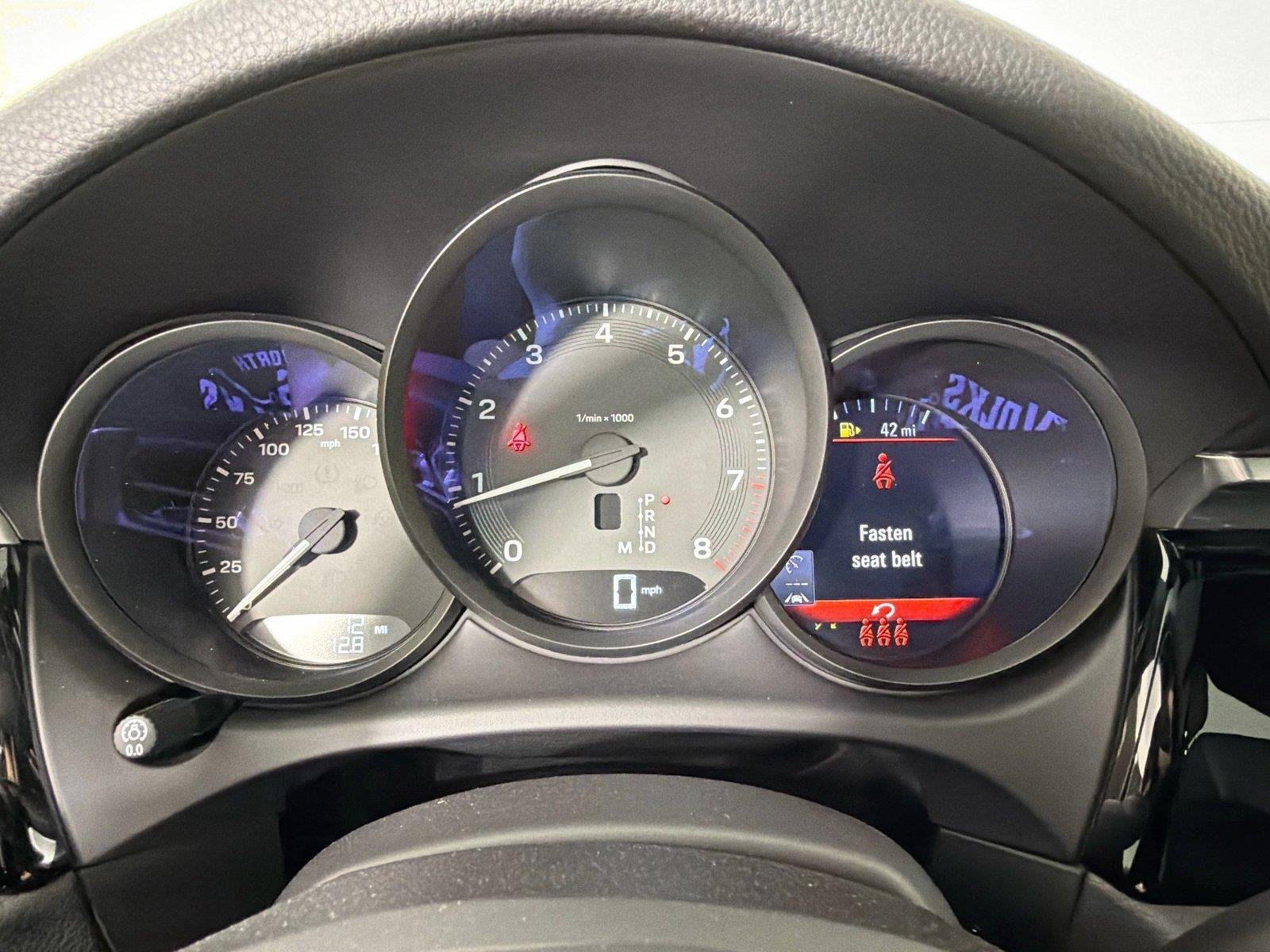 2026 Porsche Macan T - Photo 19