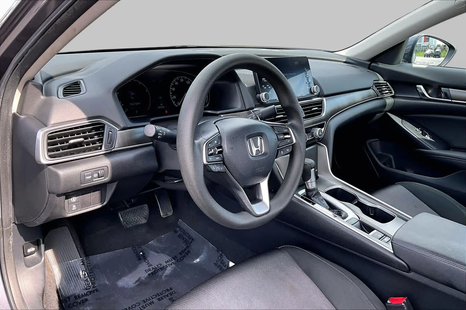 Used 2019 Modern Steel Metallic Honda LX 1.5T image 17