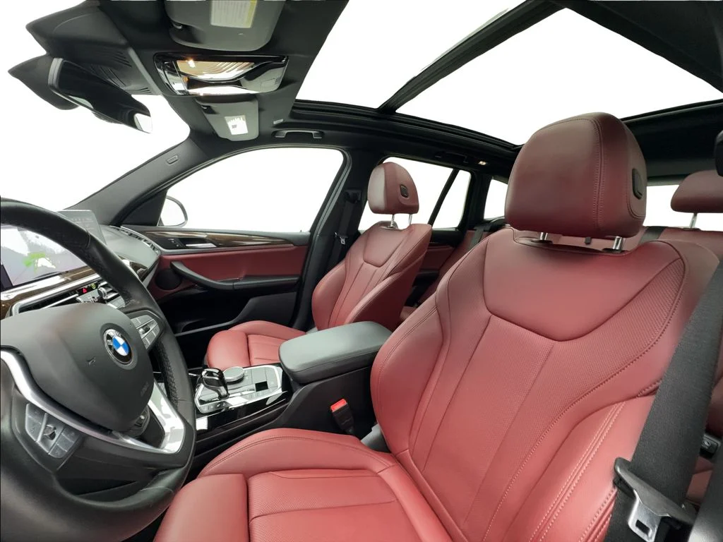 Used 2024 Black BMW sDrive30i image 19