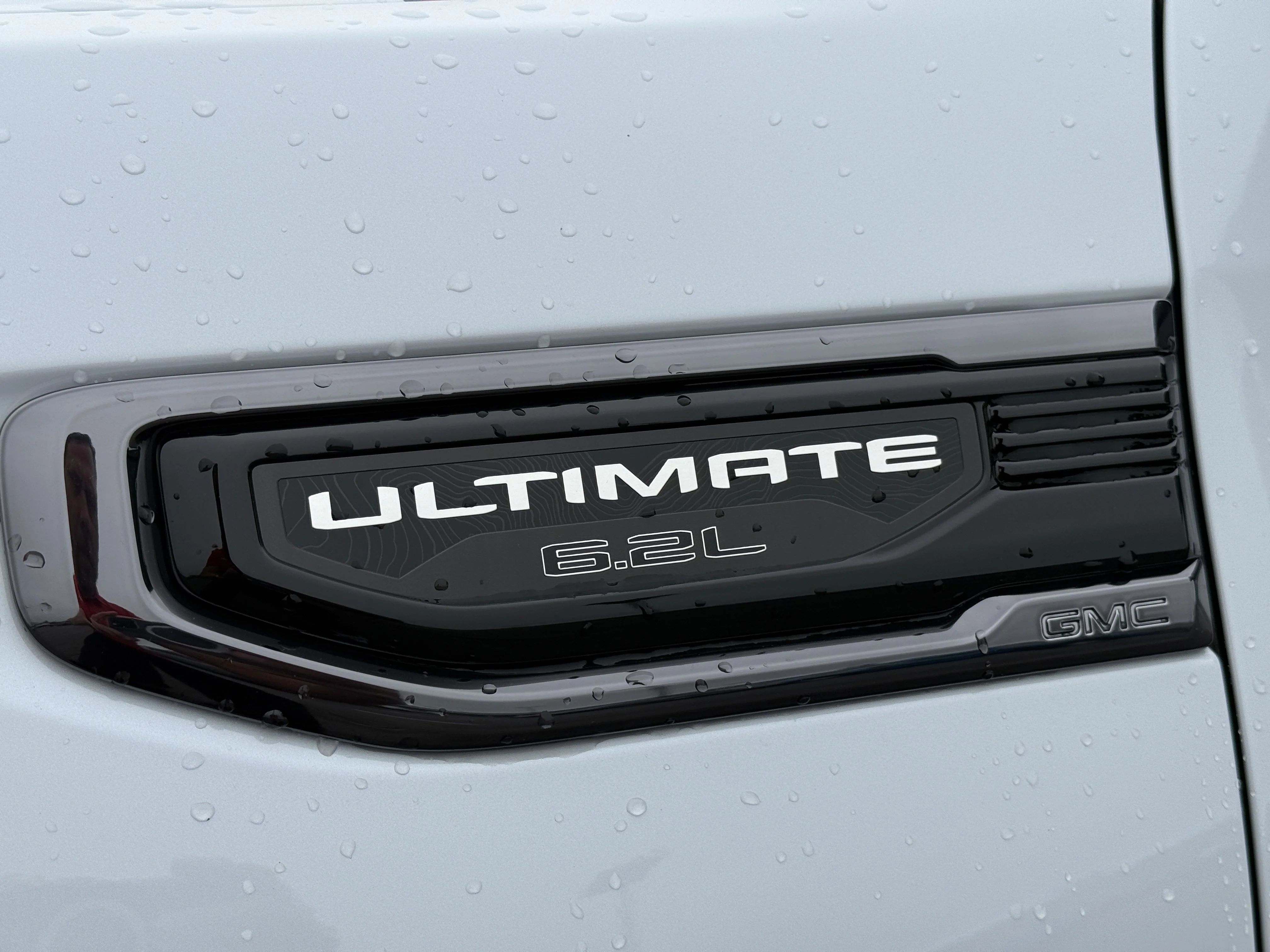 New 2026 Glacier White Tricoat GMC Denali Ultimate image 14
