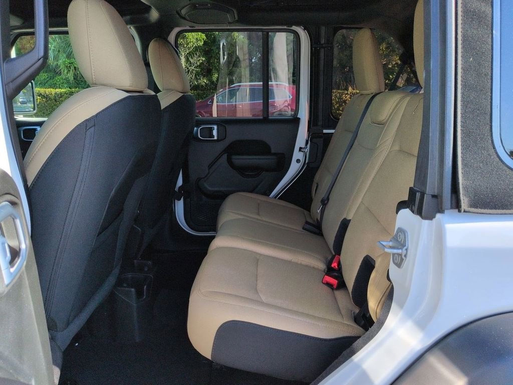 Used 2021 Bright White Clearcoat Jeep Unlimited Sport S image 15