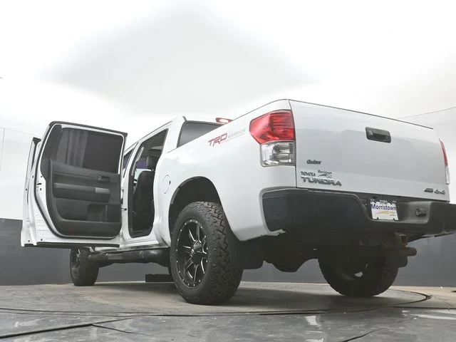 Used 2011 White Toyota Grade image 51