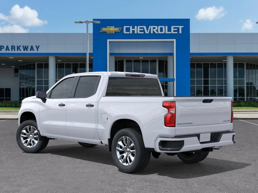 New 2026 Summit White Chevrolet Custom image 3