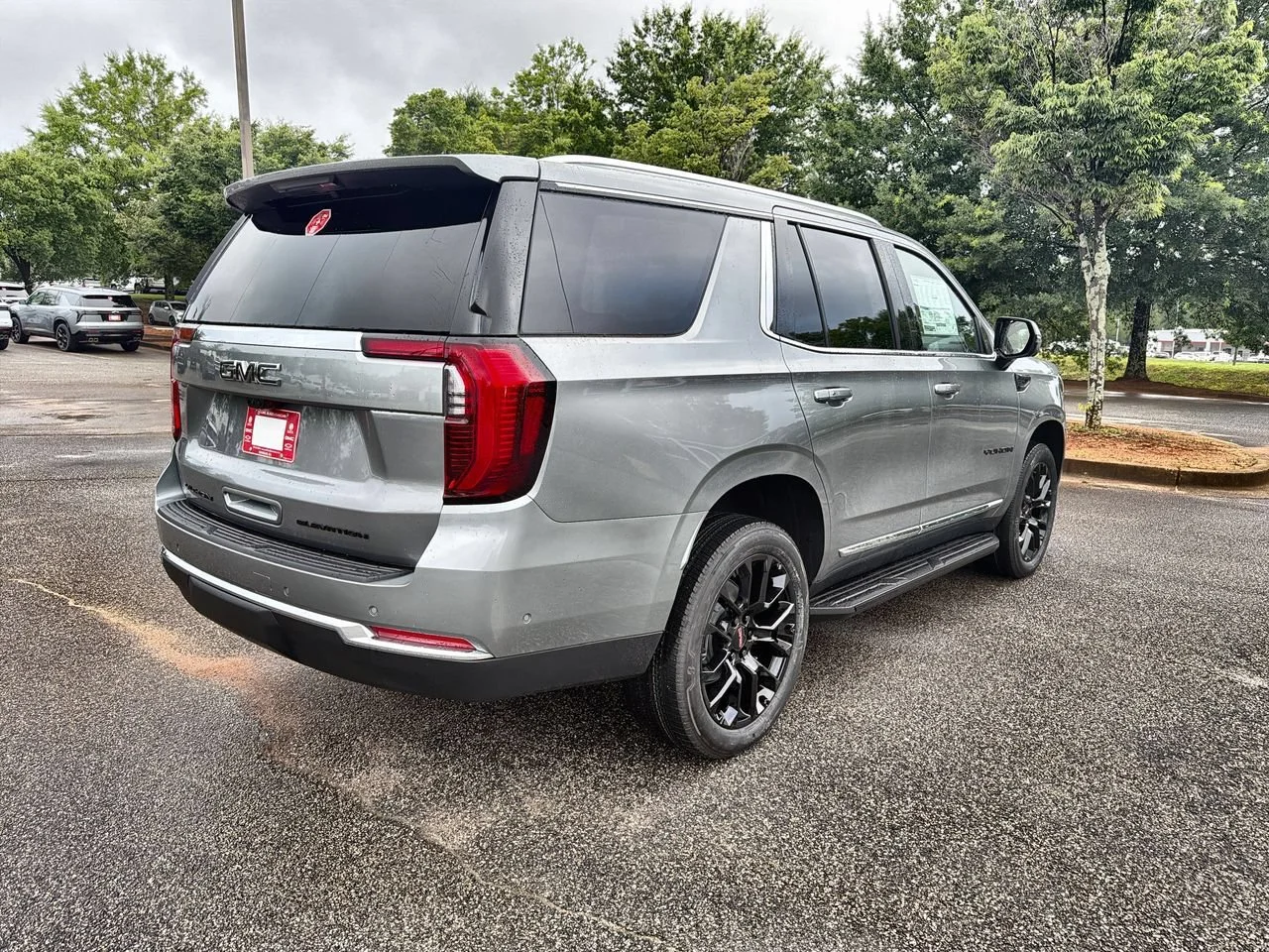 New 2026 Sterling Metallic GMC Elevation image 8