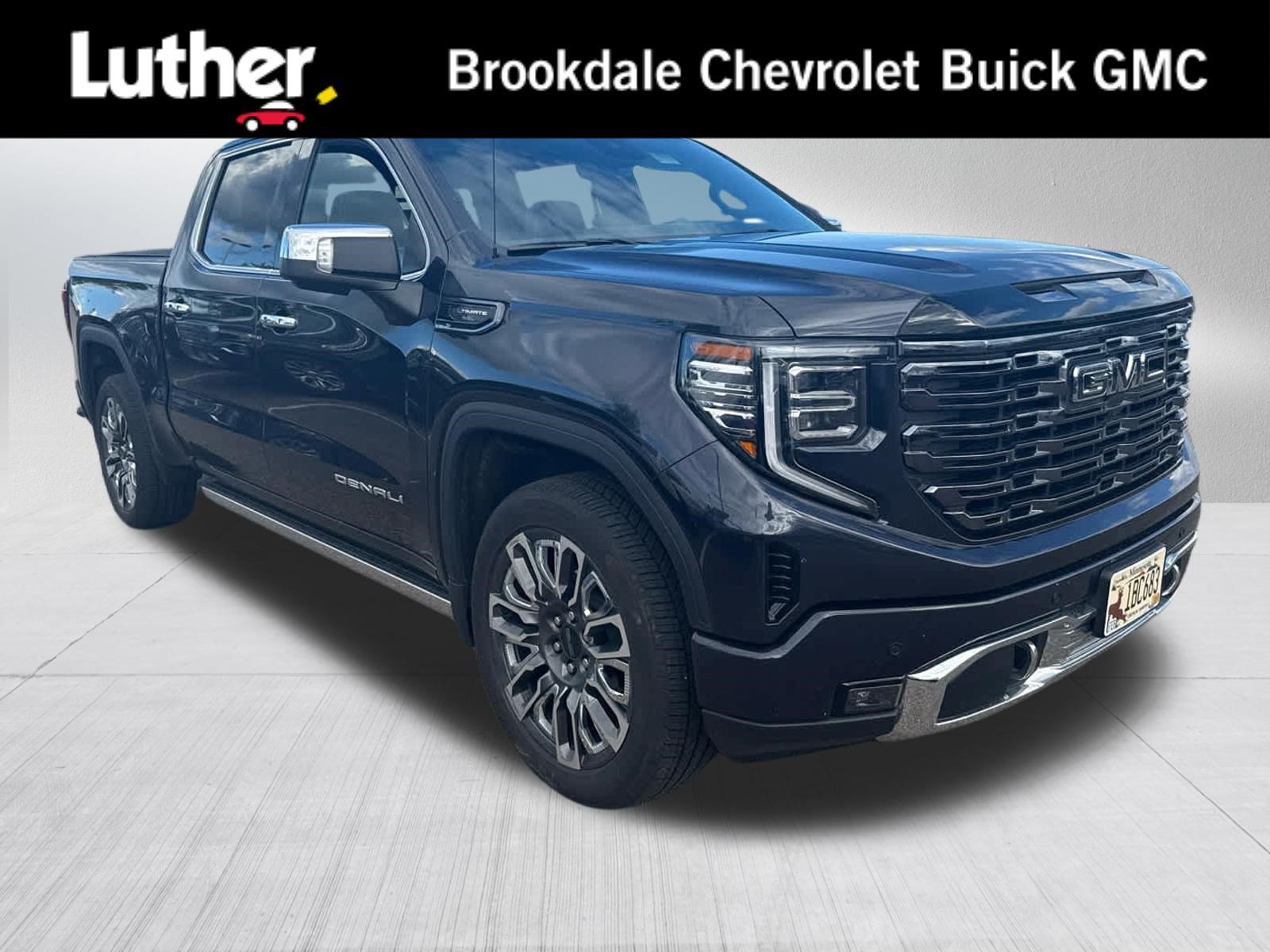 2025 GMC Sierra 4WD Crew Cab Short Box Denali Ultimate's photo