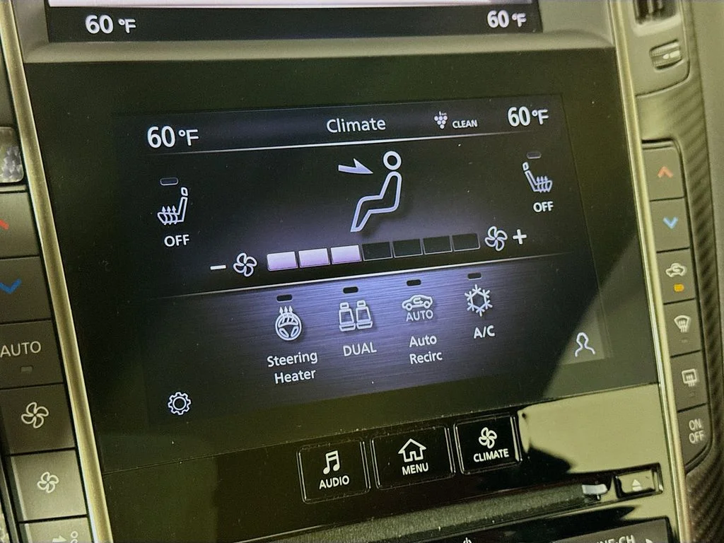 Used 2021 Black INFINITI Red Sport 400 image 18