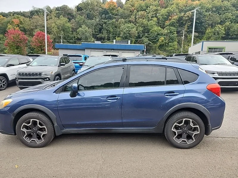Used 2013 Blue Subaru 2.0i Premium image 4