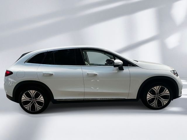 Certified Used 2025 White Mercedes-Benz 350 SUV image 3