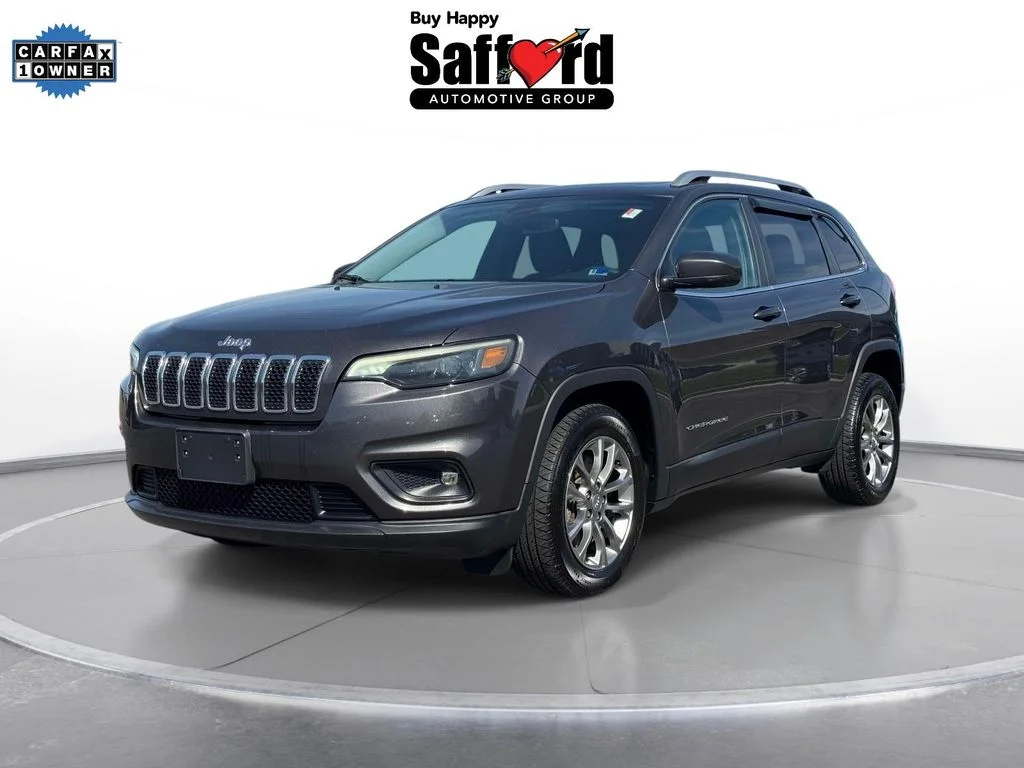 Used 2020 Gray Jeep Latitude Plus image 1
