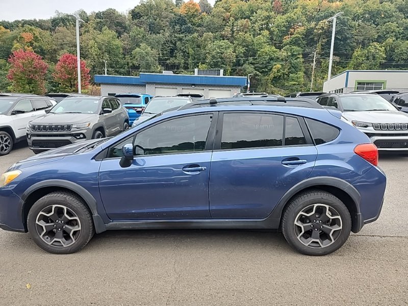 Used 2013 Blue Subaru 2.0i Premium image 4