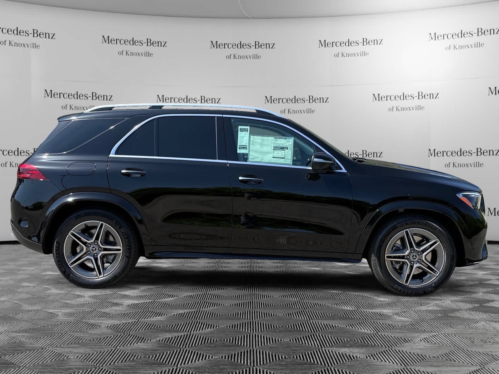 New 2026 Black Mercedes-Benz GLE 350 image 6