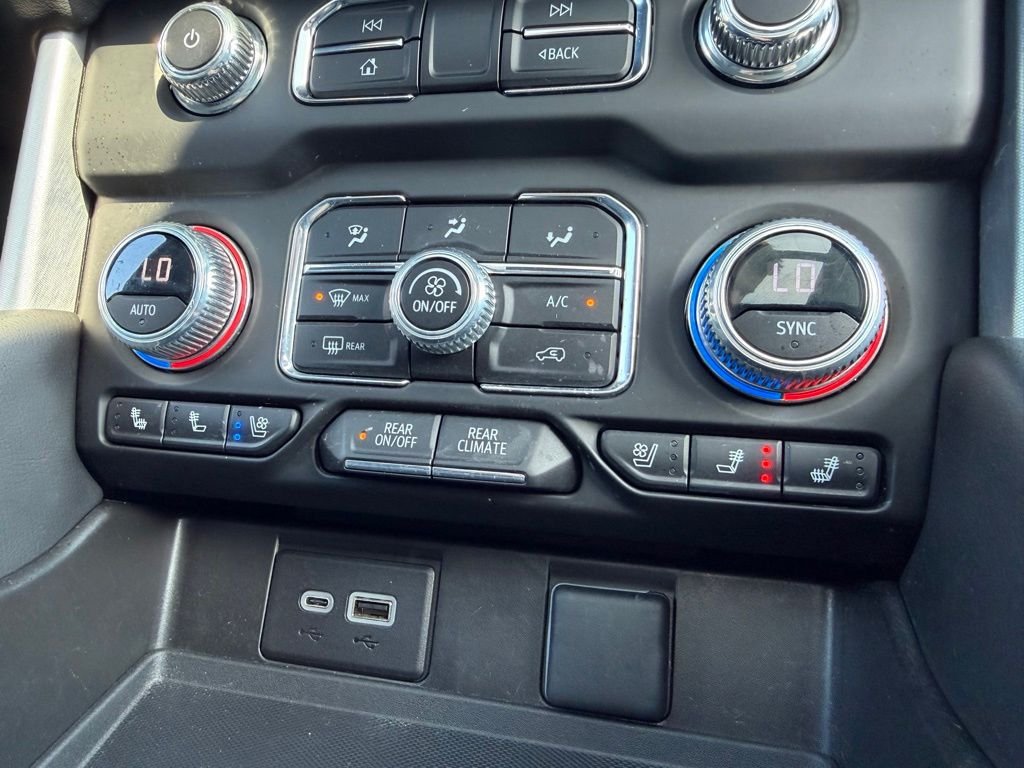 Used 2023  GMC SLT image 49