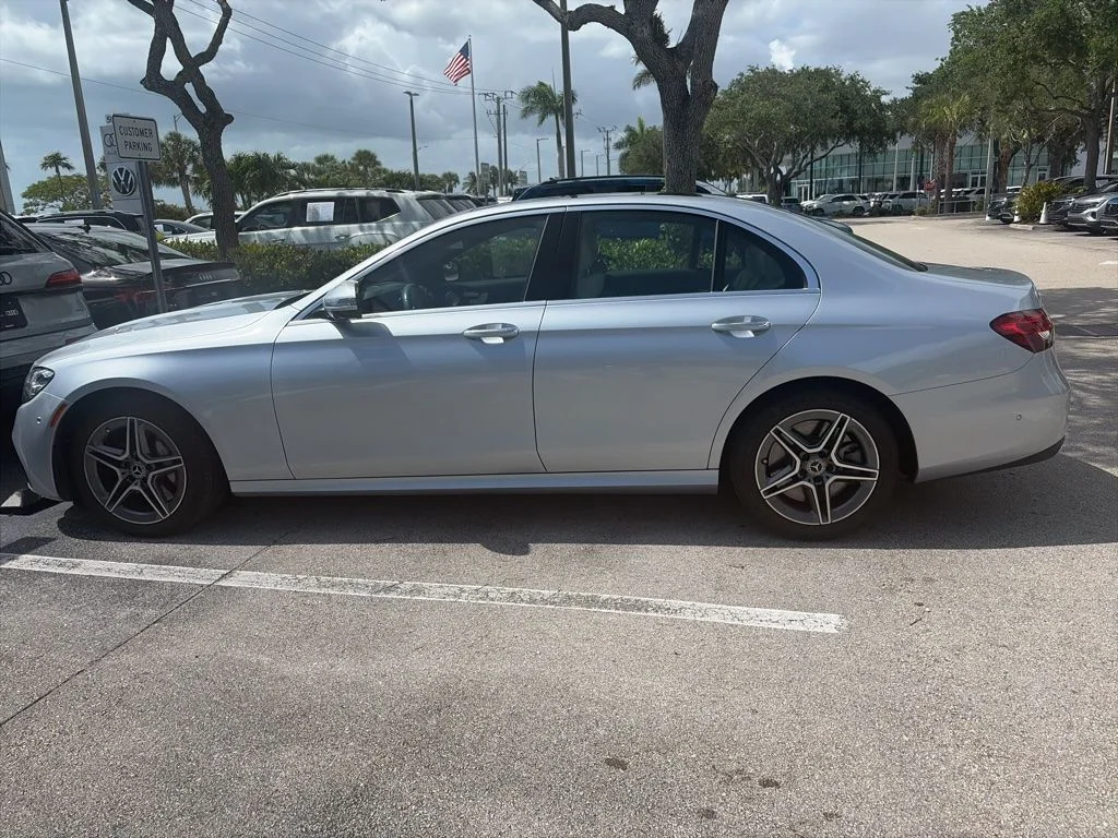 Used 2021  Mercedes-Benz E 450 image 7