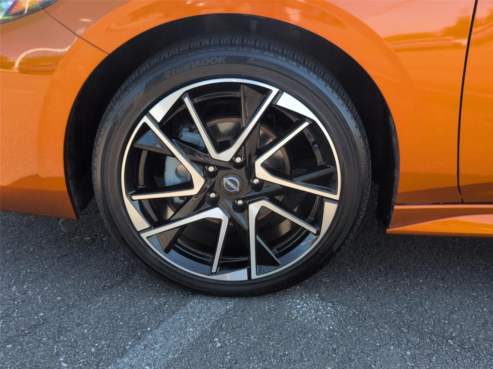 Used 2024 Monarch Orange Metallic/Super Black Nissan SR image 10