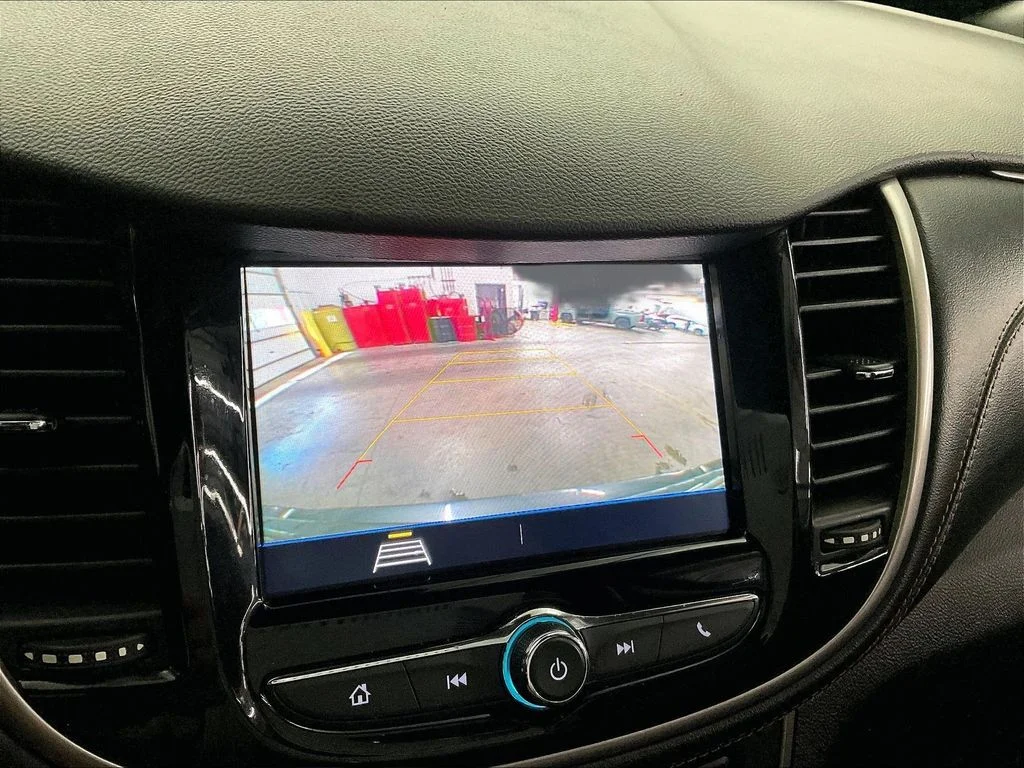 Used 2020 Gray Chevrolet LT image 25